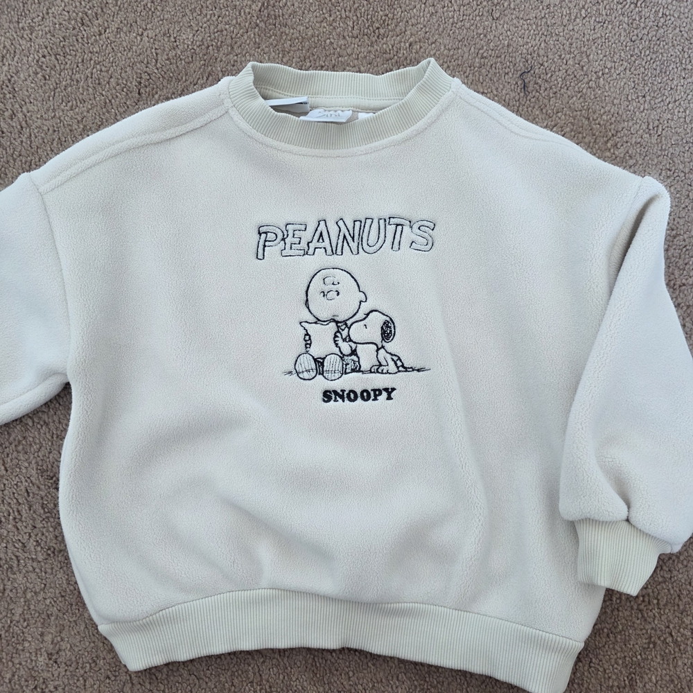 Zara Cream Peanuts Snoopy Crewneck Sweater